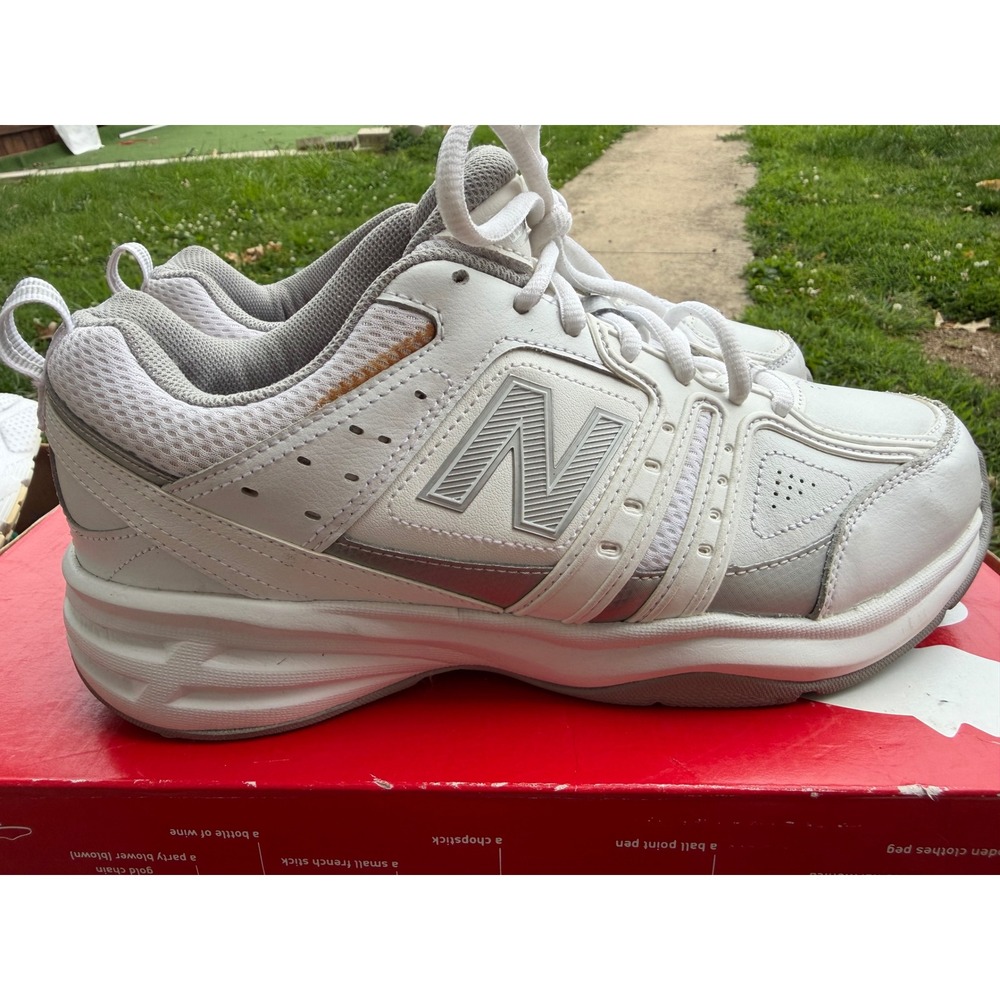 NEW BALANCE  409 White Silver Leather Training Shoes WX409SL2 Womens 9.5 D Wide